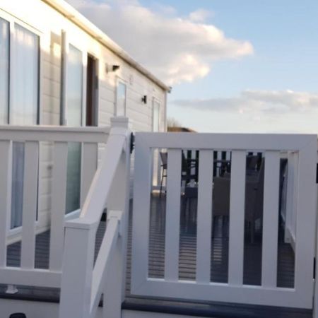 Greenlawns Villa Selsey Exterior photo